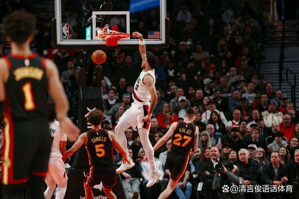 开云体育平台 -包含风云突变波特兰开拓者今晚回应争议尼斯窗口期战术微调,拜仁慕尼黑清晨门线救险看傻球迷的词条